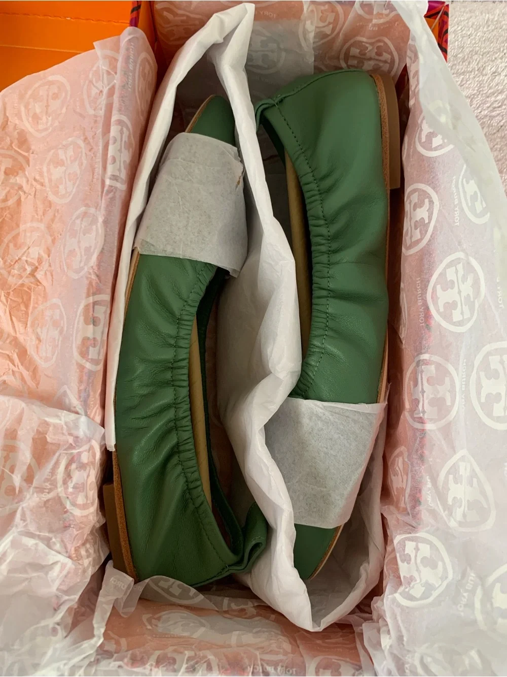 Tory Burch Green Leather Square-Toe Ballet Flats with Bow & Gold Accents